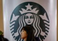 Starbucks cede il controllo della filiale cinese per 4 miliardi
