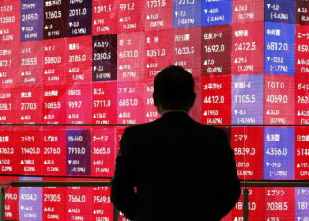 Borsa: Tokyo, apertura in aumento (+0,69%)