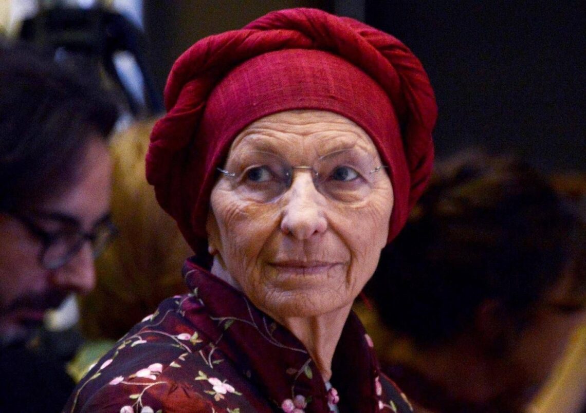 Emma Bonino ricoverata al Santo Spirito a Roma in terapia intensiva