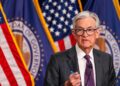 Fed sotto pressione: verso rinvio tagli con focus su indipendenza