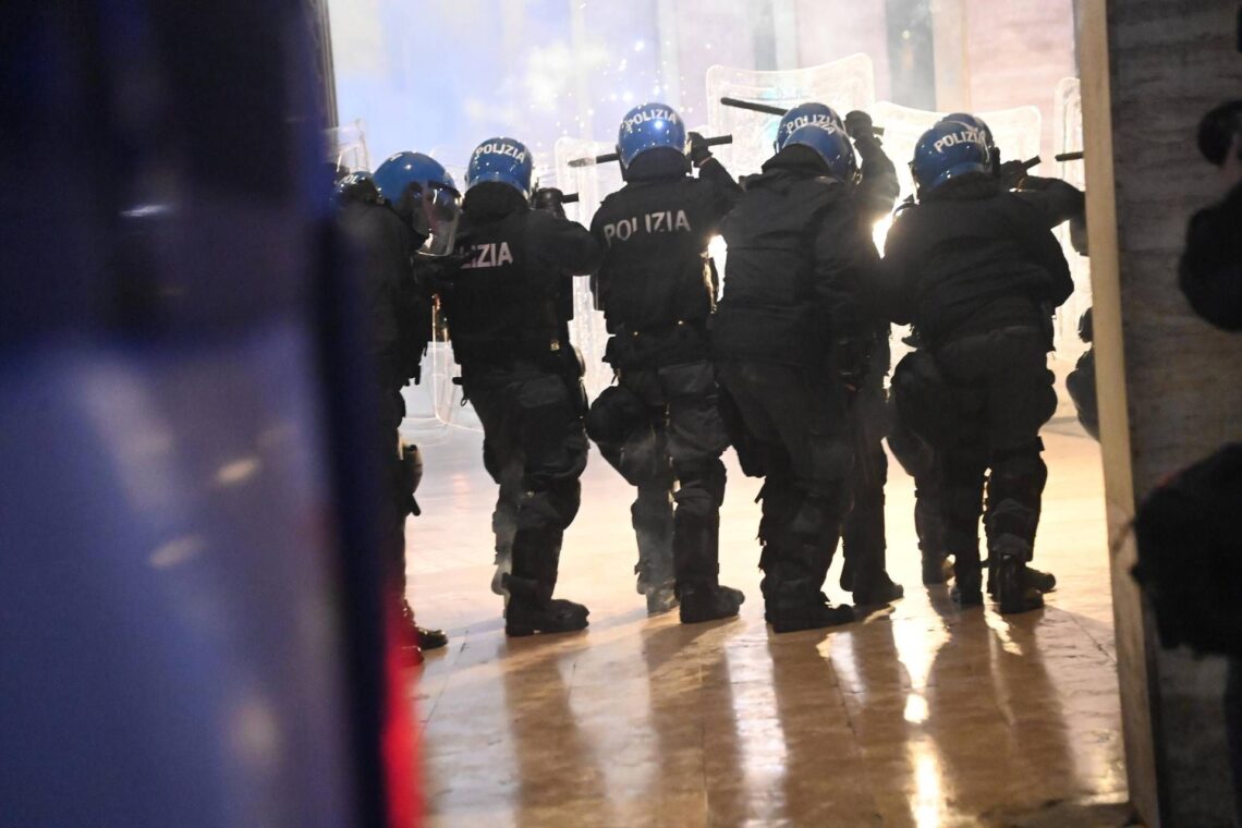 Pacchetto sicurezza, ‘lente’ del Quirinale su scudo e fermo preventivo