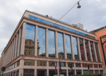 Bankitalia taglia stime del pil per la guerra, nel 2026 +0,5%