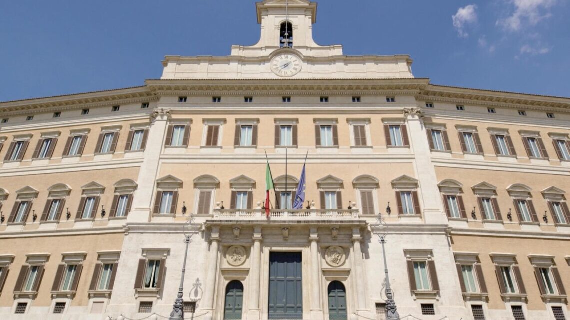 Pressing per l’intesa in maggioranza, mediazione al fotofinish sulle preferenze