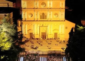 Piovani dirige all’Aquila la ‘Missa Pro Pace’ in prima assoluta
