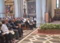 Firenze ricorda Vittorio Frescobaldi, rami di olivo e vite sopra la bara