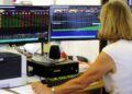 Lo spread in lieve calo a 78,9 punti base, via all’asta per i Btp del 12 agosto