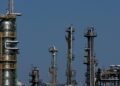 Il petrolio chiude in rialzo a New York a 92,60 dollari