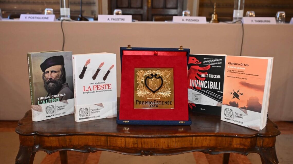 Gianluca Di Feo vince la 62/a edizione del Premio Estense con ‘Il cielo sporco’