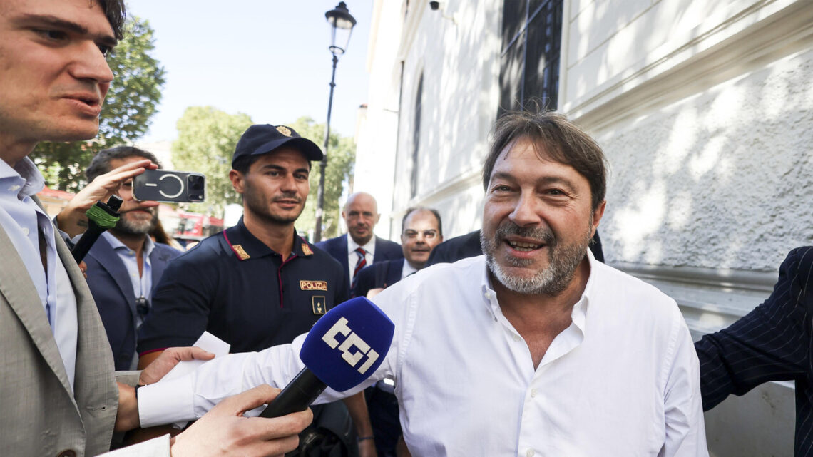 A Report attesa per la decisione su Ranucci, minacce di addio ma il cdr smentisce