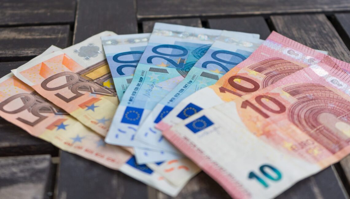 Pil italiano in crescita dello 0,2% nel secondo trimestre, ma l’inflazione sale al 3,3%