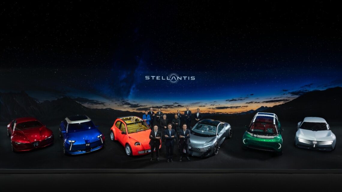 Stellantis svela l’auto del futuro, da Citroën 2 CV elettrica a Alfa Cuorerosso