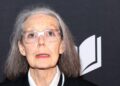 Anne Carson, la notizia del Nobel in Islanda ‘ascoltando il vento’