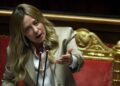 Meloni, pressing sull’Ue per l’energia e critica a Trump: “Rischiosa intesa su gasolio russo”