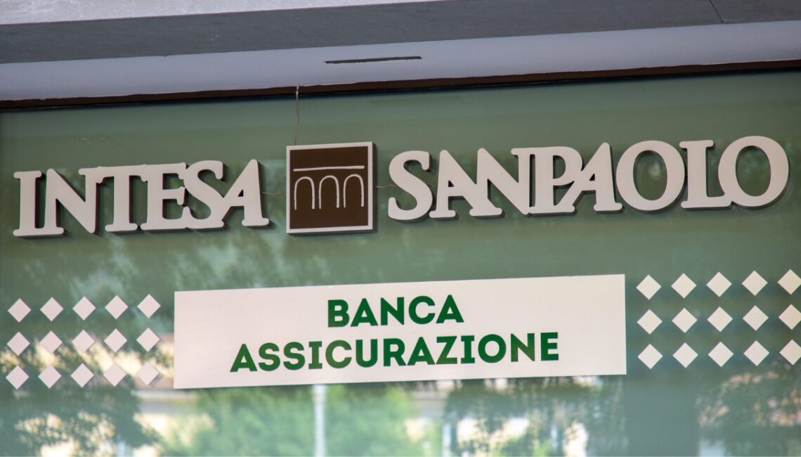 Intesa alza l’offerta su Mps a 31,4 miliardi e dà l’ultimatum: nessun accordo con Bpm